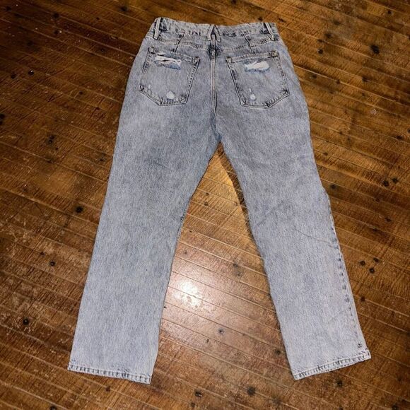 Good American 90’s relaxed destroyed distressed jeans - Picture 6 of 6